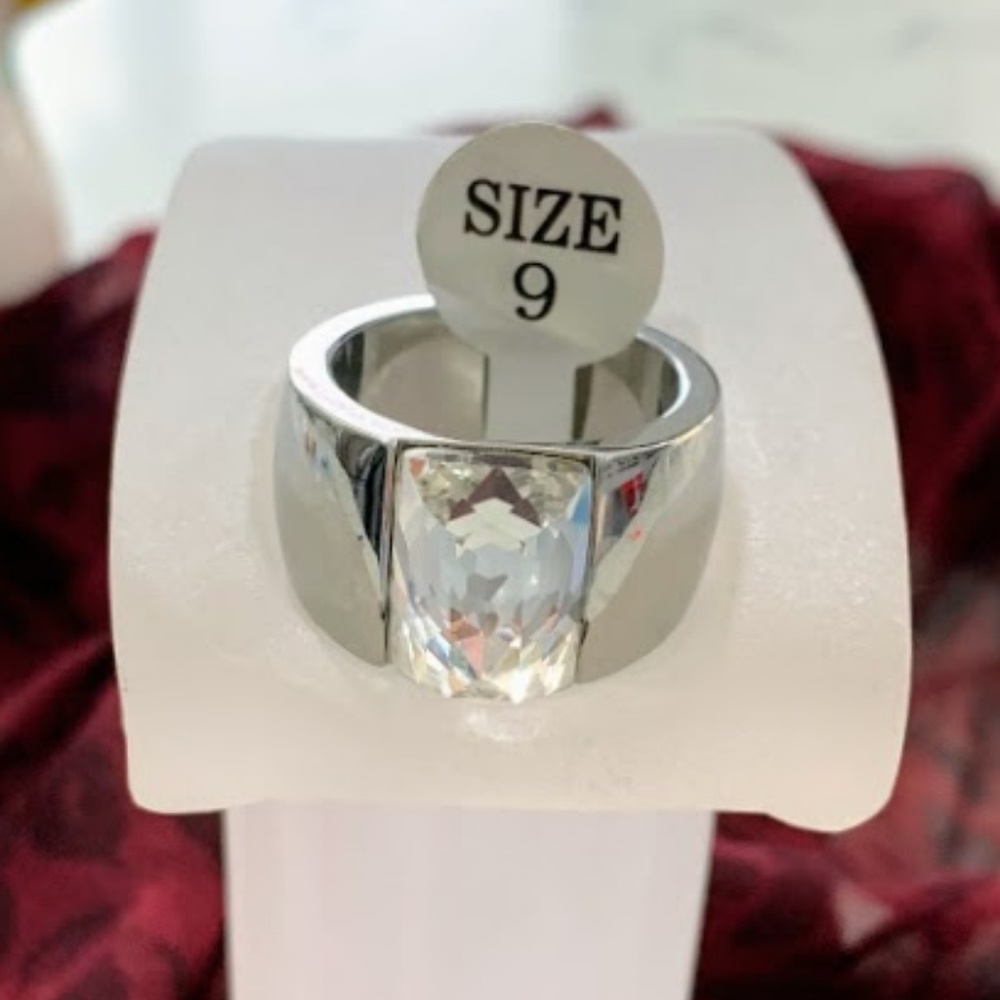 Ring for Women Silver Plated Crystal Zircon Size 9